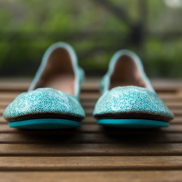 Hand-Painted NIB Beach 'Toscani' Tieks - Picture 4 of 5